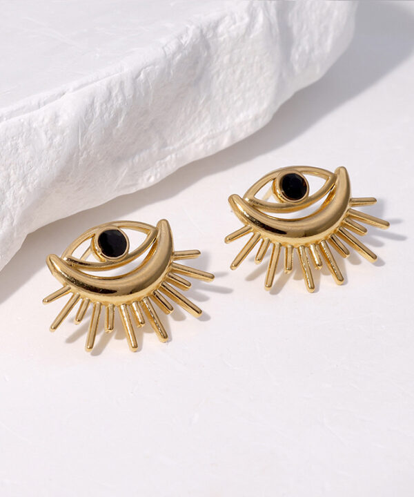 Eyes in love