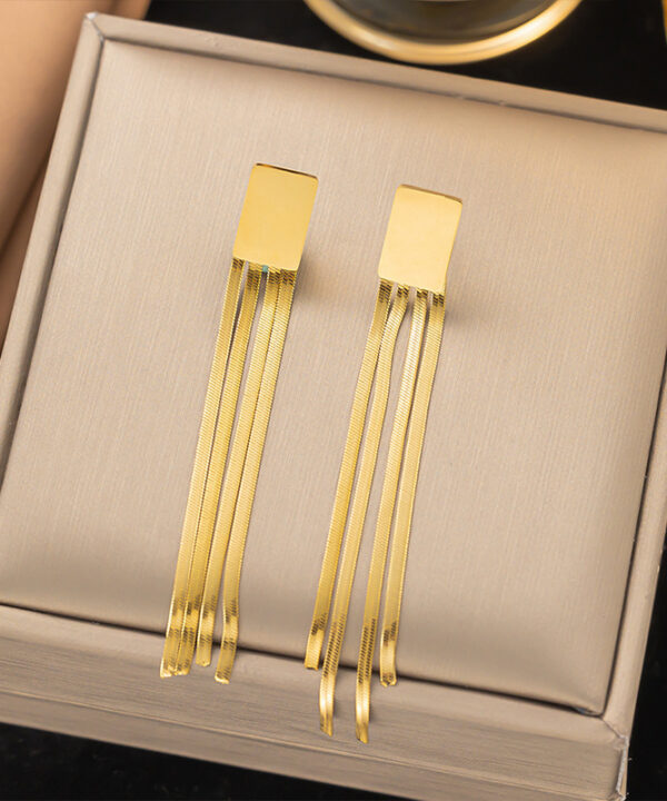 Square Dangling
