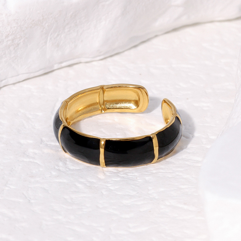 Onyx Bamboo Ring