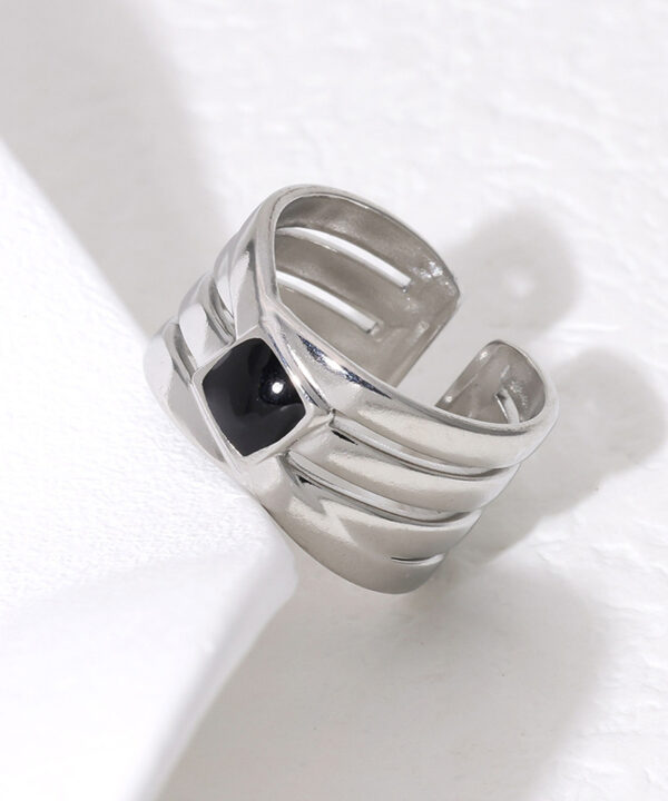 Onyx Web