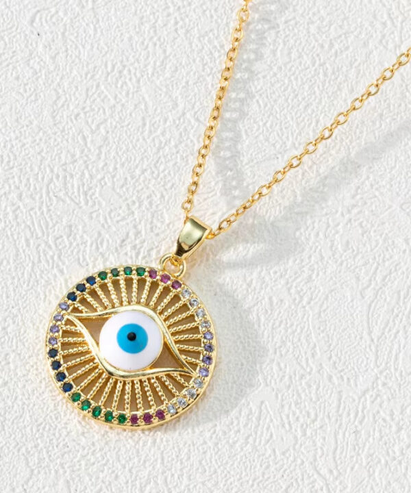 Pendant Necklace in Pakistan