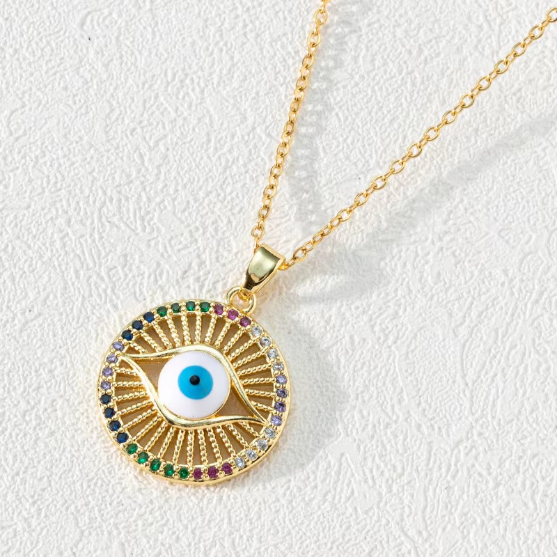 Pendant Necklace in Pakistan