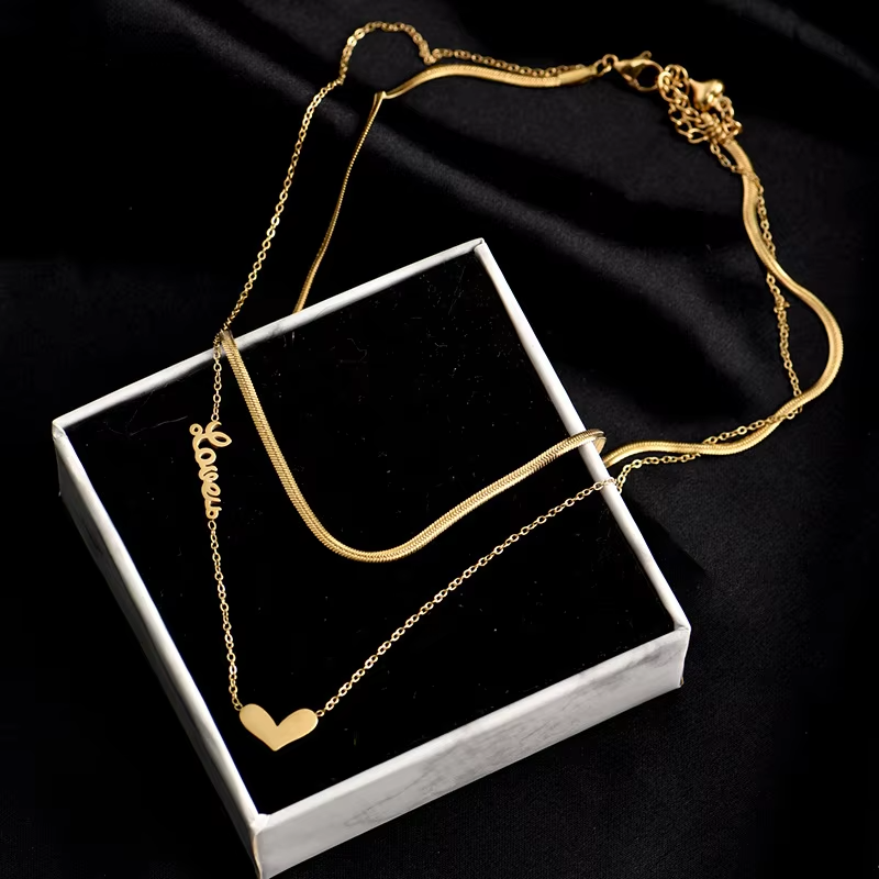 pendant necklace in Pakistan